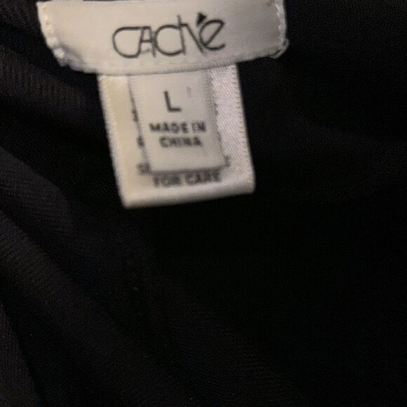 Cache black V  neck tank top - Picture 5 of 5